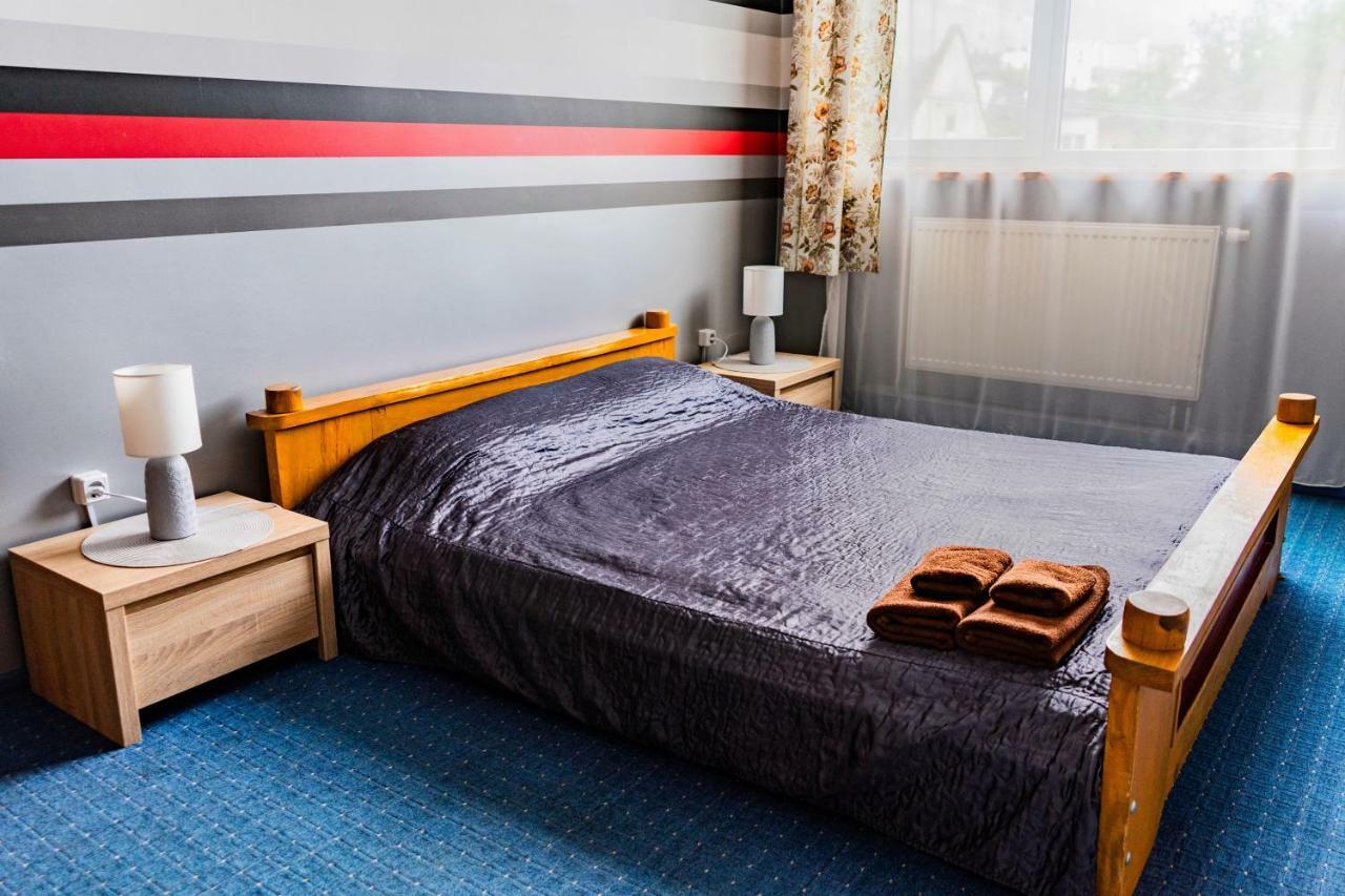 Hostel Villa Roma Lviv Eksteriør billede