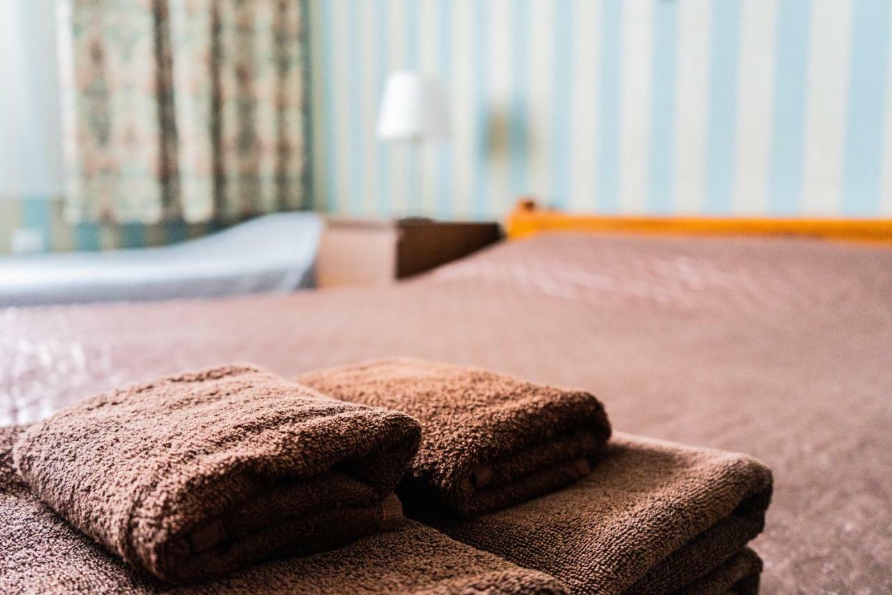 Hostel Villa Roma Lviv Eksteriør billede