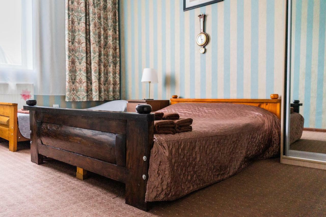 Hostel Villa Roma Lviv Eksteriør billede